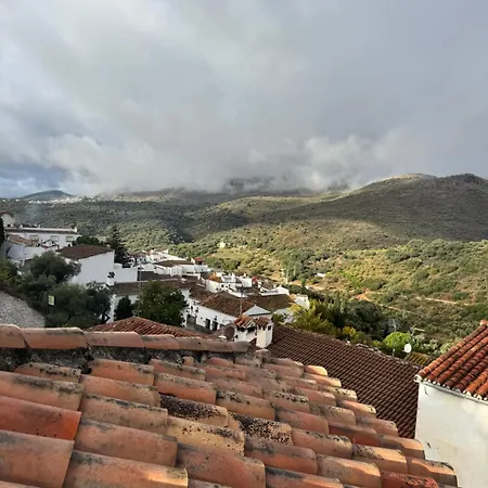 Nuestra Casa Apartment Parauta